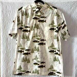 HOOK & TACKLE Hi-Tech Limited Edition Fish Short Sleeve Button-Down Shirt